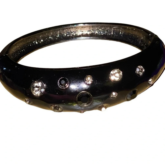 Vintage Black Enamel Rhinestone Clamp Clamper Bangle Bracelet Silver Tone - Picture 1 of 5